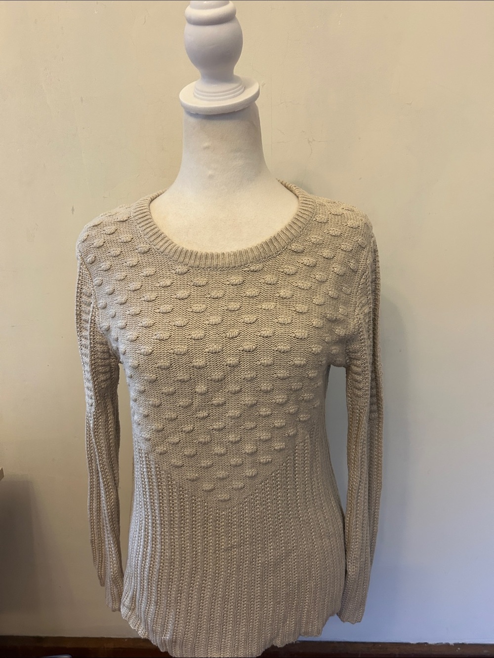 41 Hawthorn Women’s Cream Pom-Pearl Knit Sweater Size M EUC
